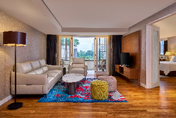 Premier Classic Suites