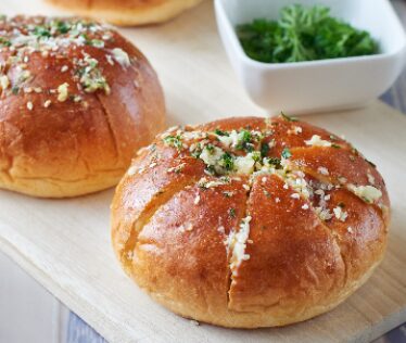 Korean Garlic Cheese Bun